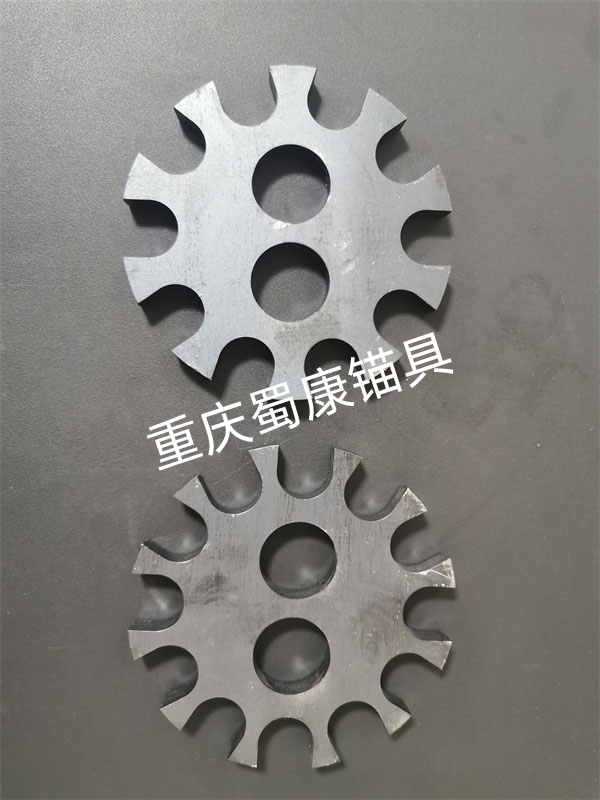 钢制隔离架